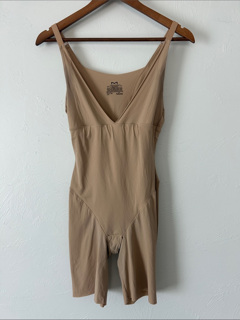 Maidenform Nude/Tan Mid-Thigh Shaping Bodysuit